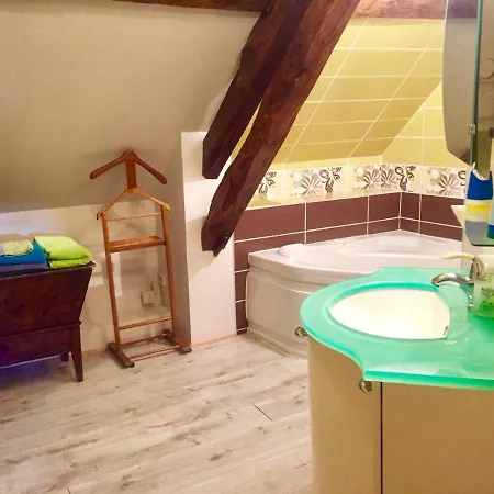 Bed & Breakfast Les Maitres Sonneurs Huriel