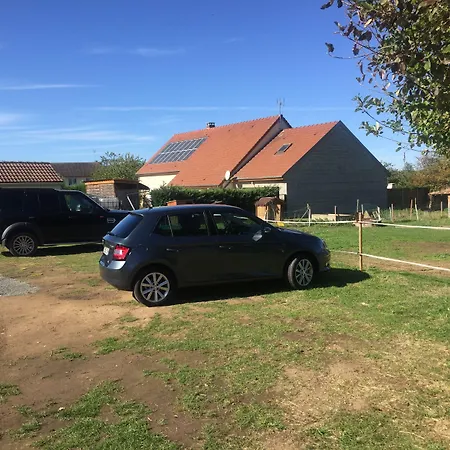 Les Maitres Sonneurs Bed & Breakfast Huriel