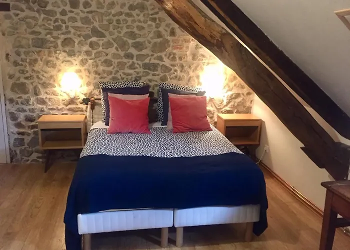 Nocleg ze śniadaniem Les Maitres Sonneurs 3*